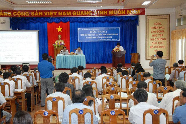Năm 2014, phải ban hành quy hoạch nuôi tôm nước lợ