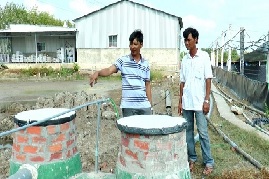 Những ‘kỹ sư chân đất’ kiếm tiền tỷ nhờ nuôi tôm công nghiệp
