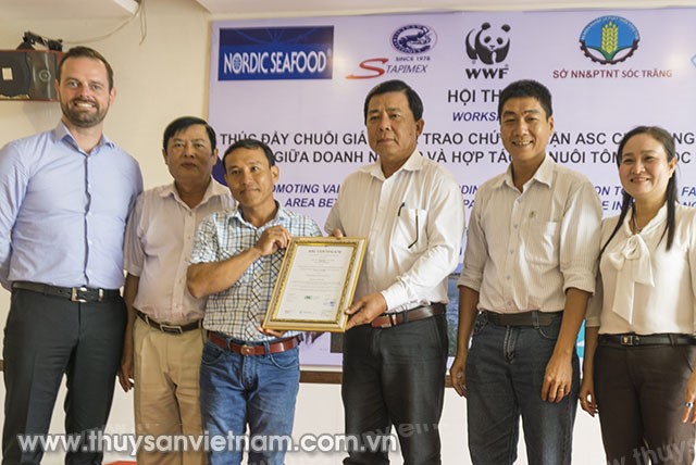 Sóc Trăng: HTX nuôi tôm đầu tiên đạt chứng nhận ASC