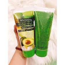 Sữa rửa mặt Thái chiết suất bơ 210ml