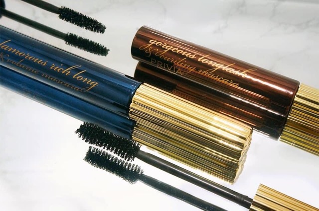 Chuốt mi Privia làm dày và cong mi