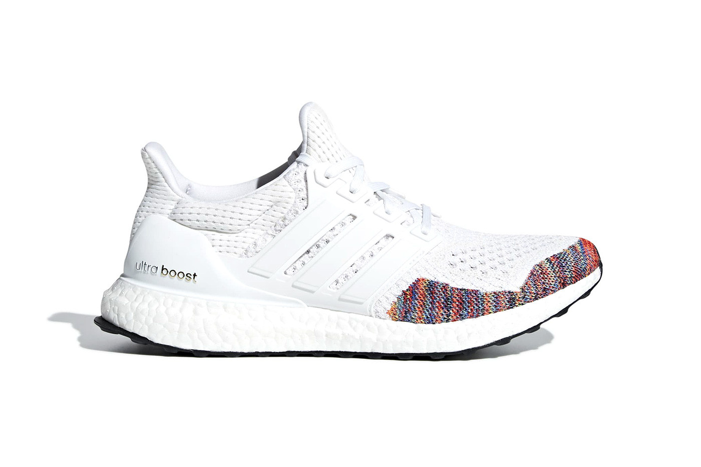 adidas-ultraboost-1-0-su-tro-lai-cua-mot-huyen-thoai