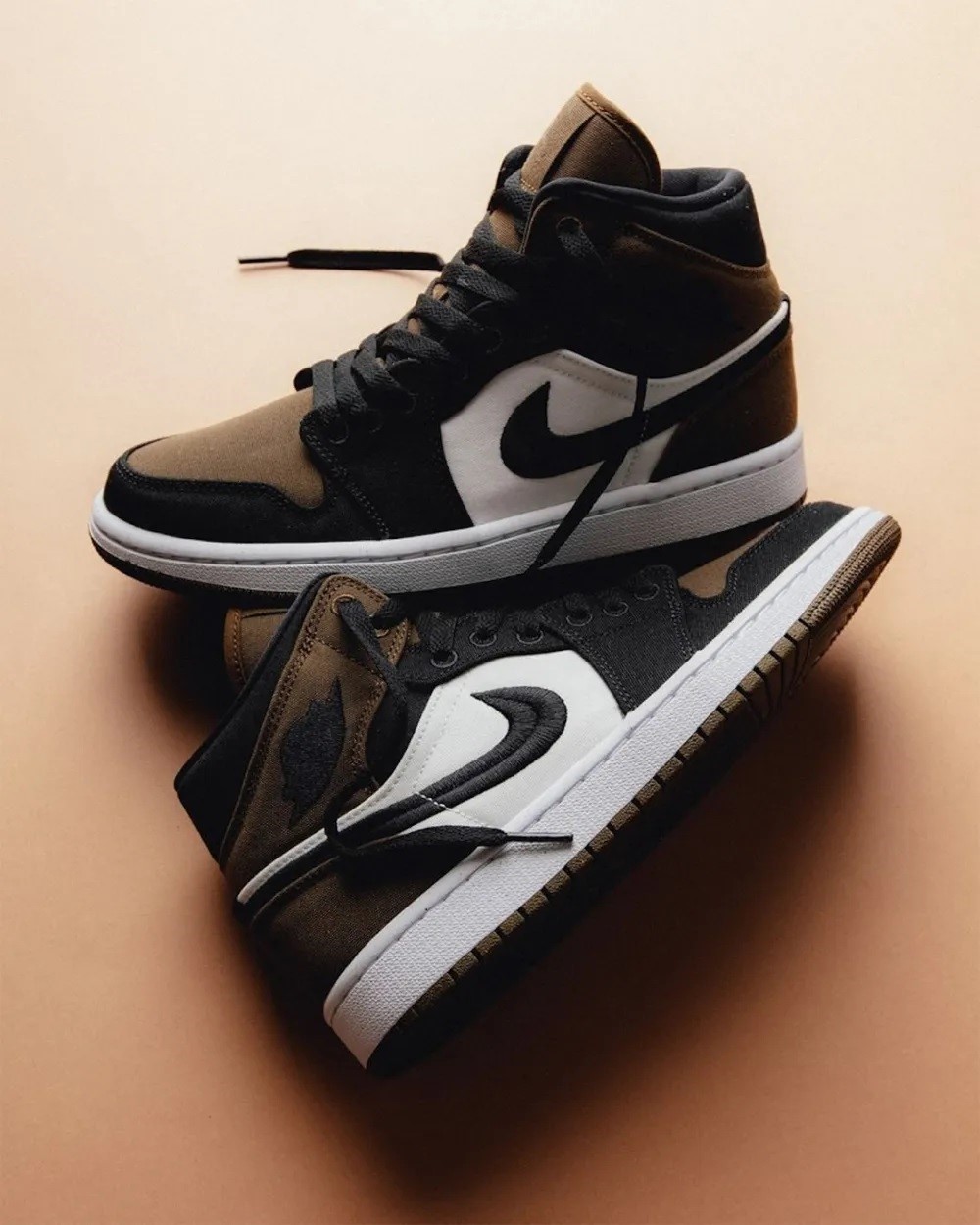 Giày chính hãng Air Jordan 1 Mid 'Olive Toe' - DV0427-301
