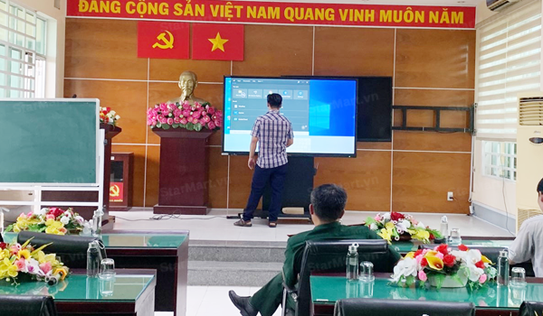 2022/06 - Dự án Trung tâm Giáo dục Quốc phòng - An ninh - Thi công, lắp đặt màn hình tương tác IFP 75 inch