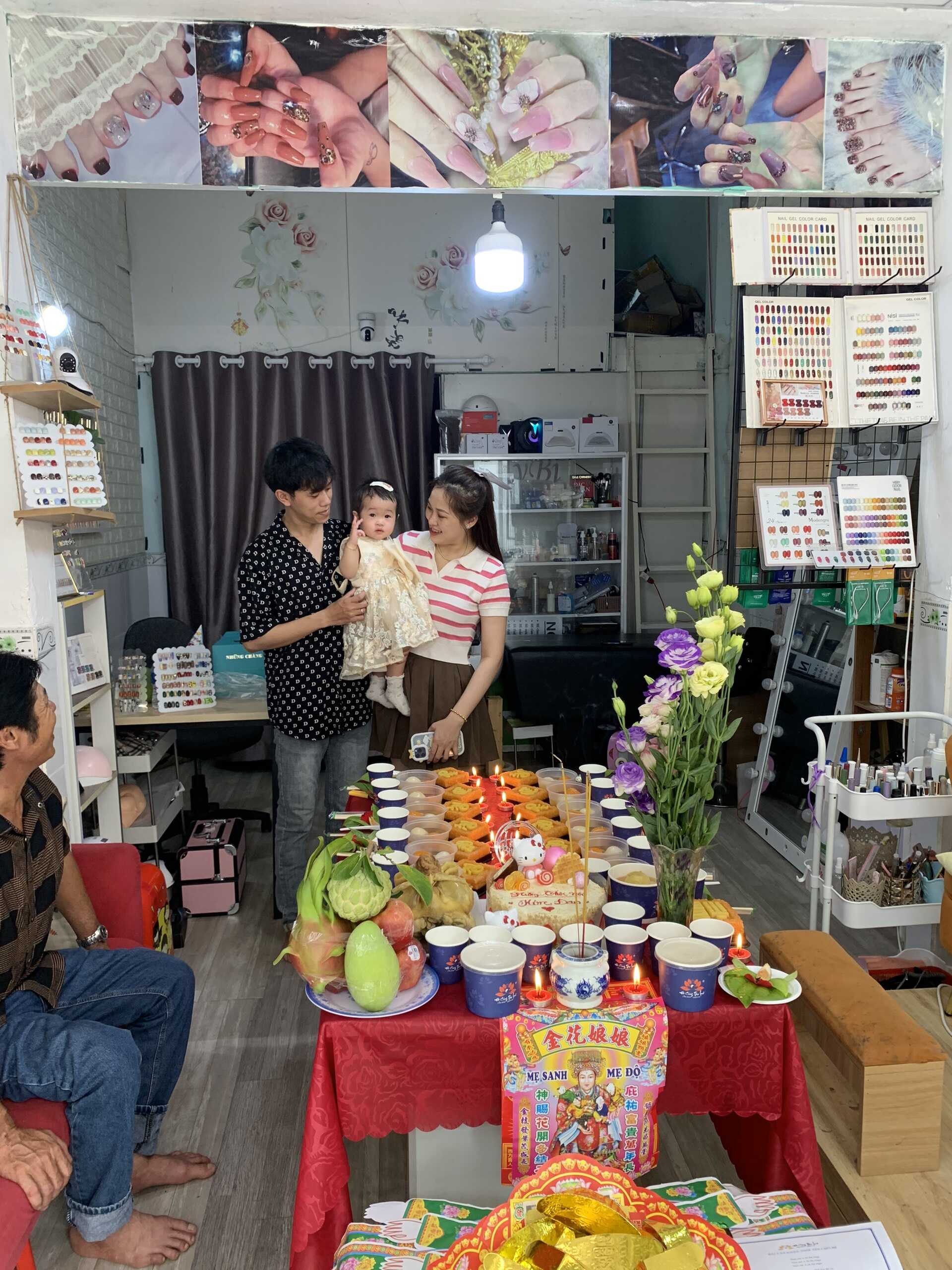 Mâm Cúng Thôi Nôi Đơn Giản Tại Dịch Vụ Đồ Cúng Trọn Gói Sẽ Như Thế Nào