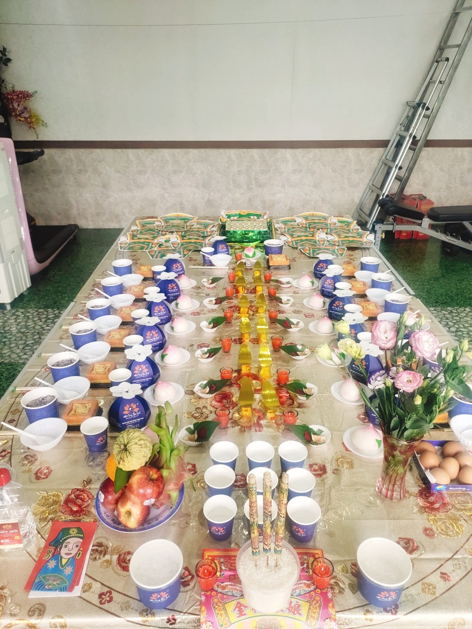 Mâm Cúng Mụ Truyền Thống