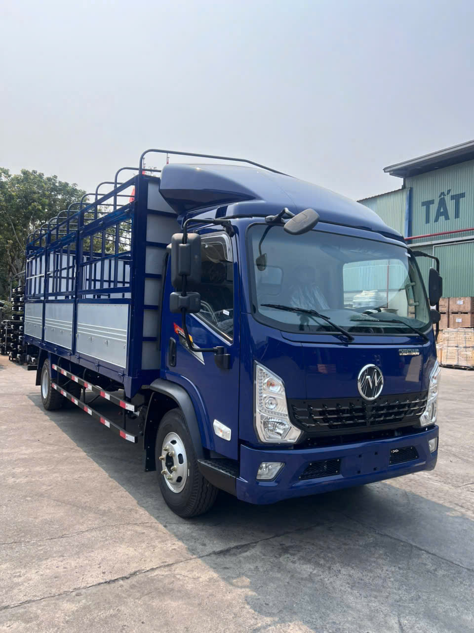 xe-tai-chien-thang-8-1-tan-doi-2025-thung-dai-6-2m