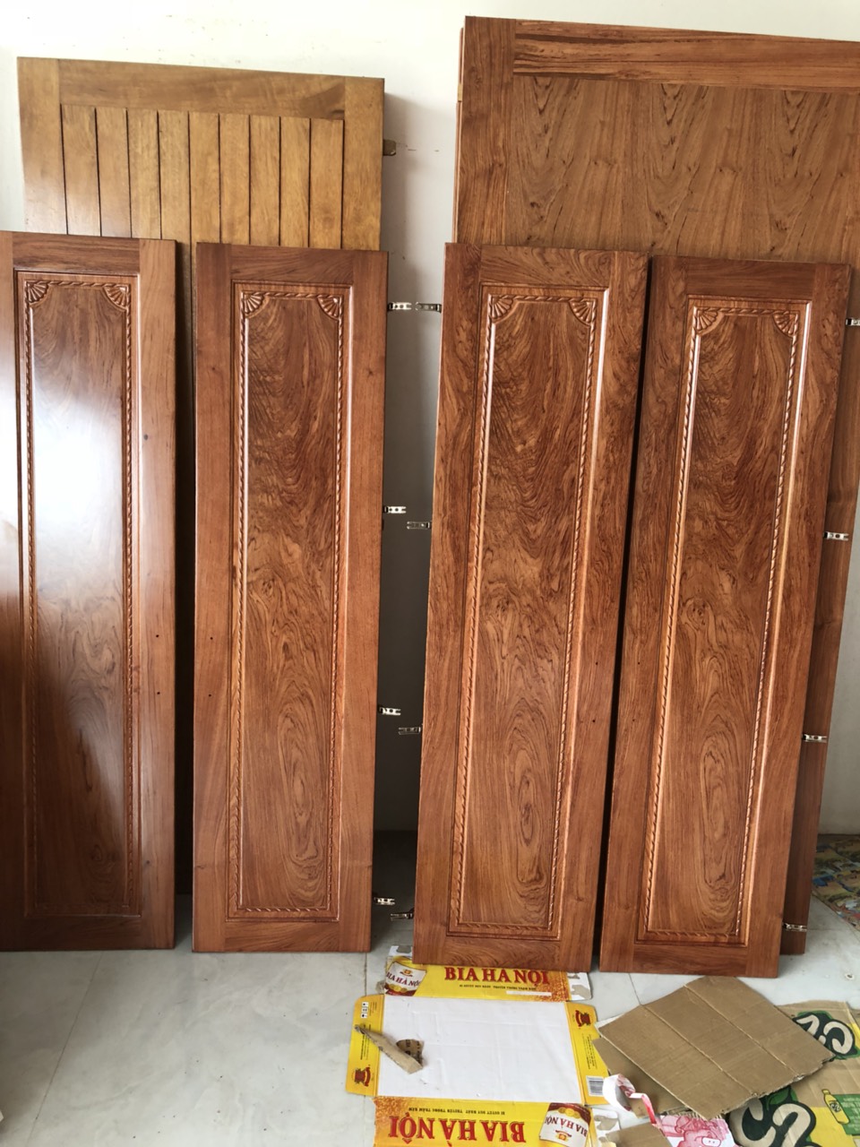 Tủ áo gỗ hương đá