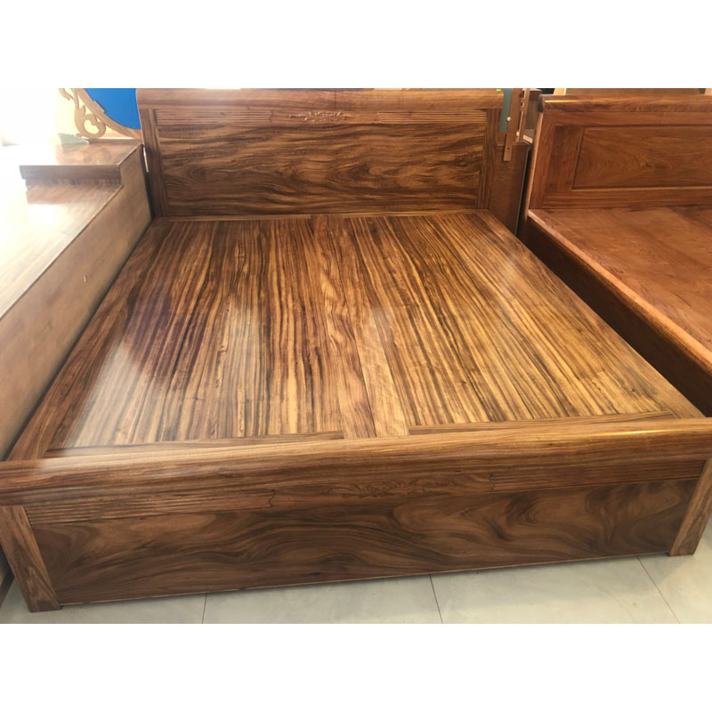 Giường gỗ hương xám