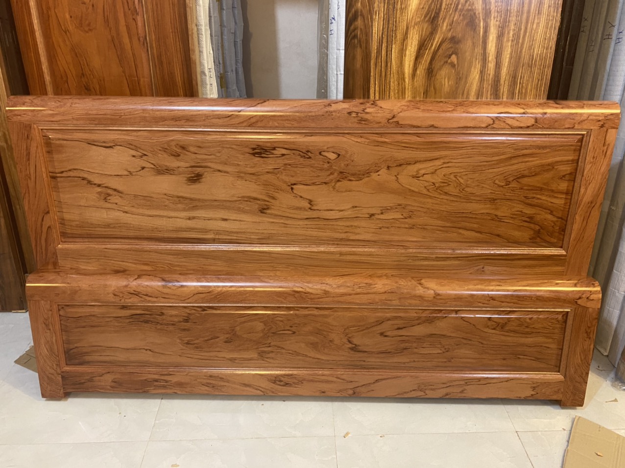 Táp đầu giường 003