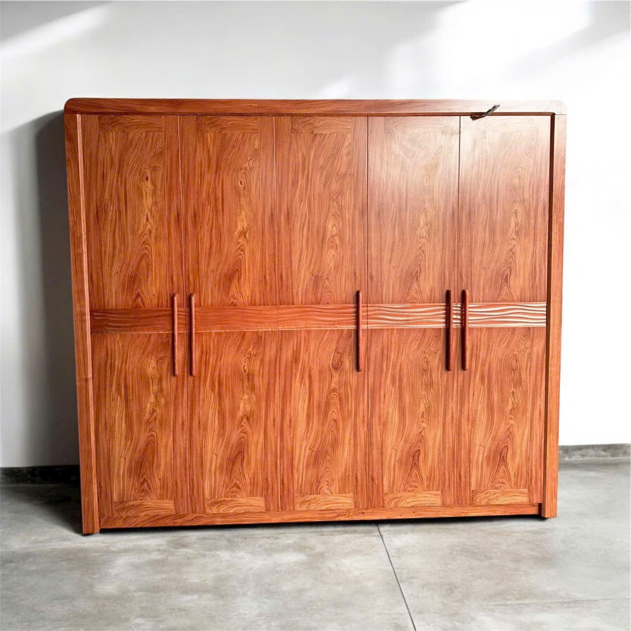 Tủ áo hương đá hiện đại