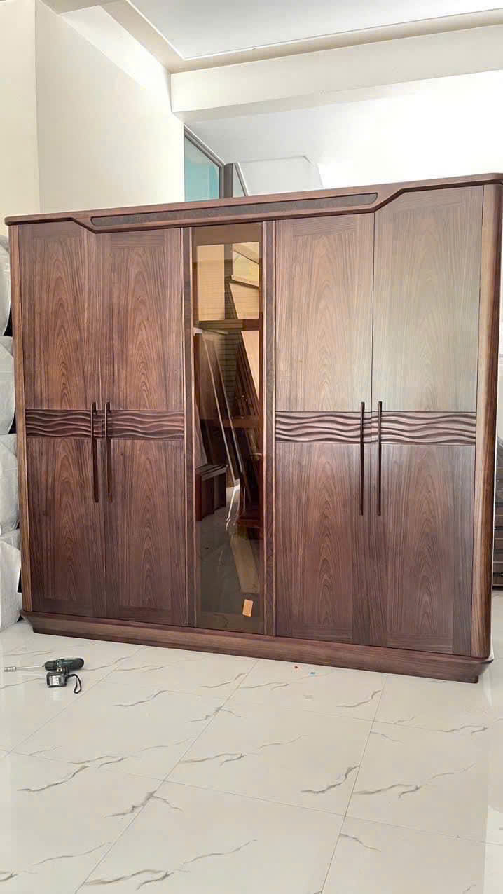 Tủ áo gỗ óc chó + cánh kính