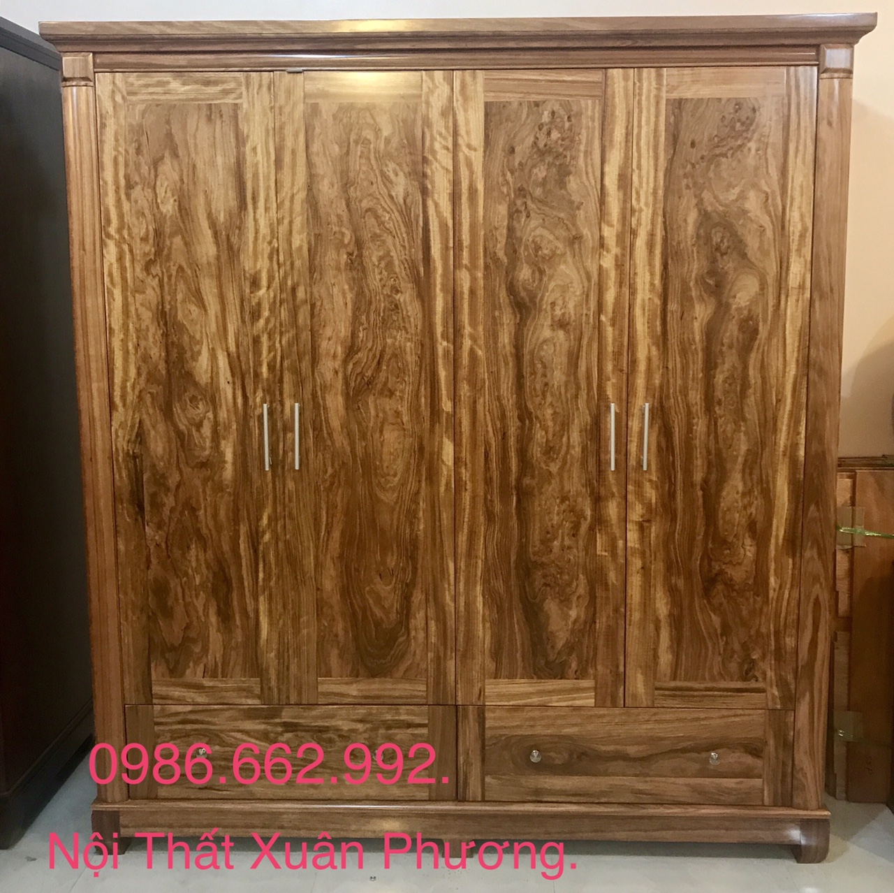 Tủ Áo Hương Vân