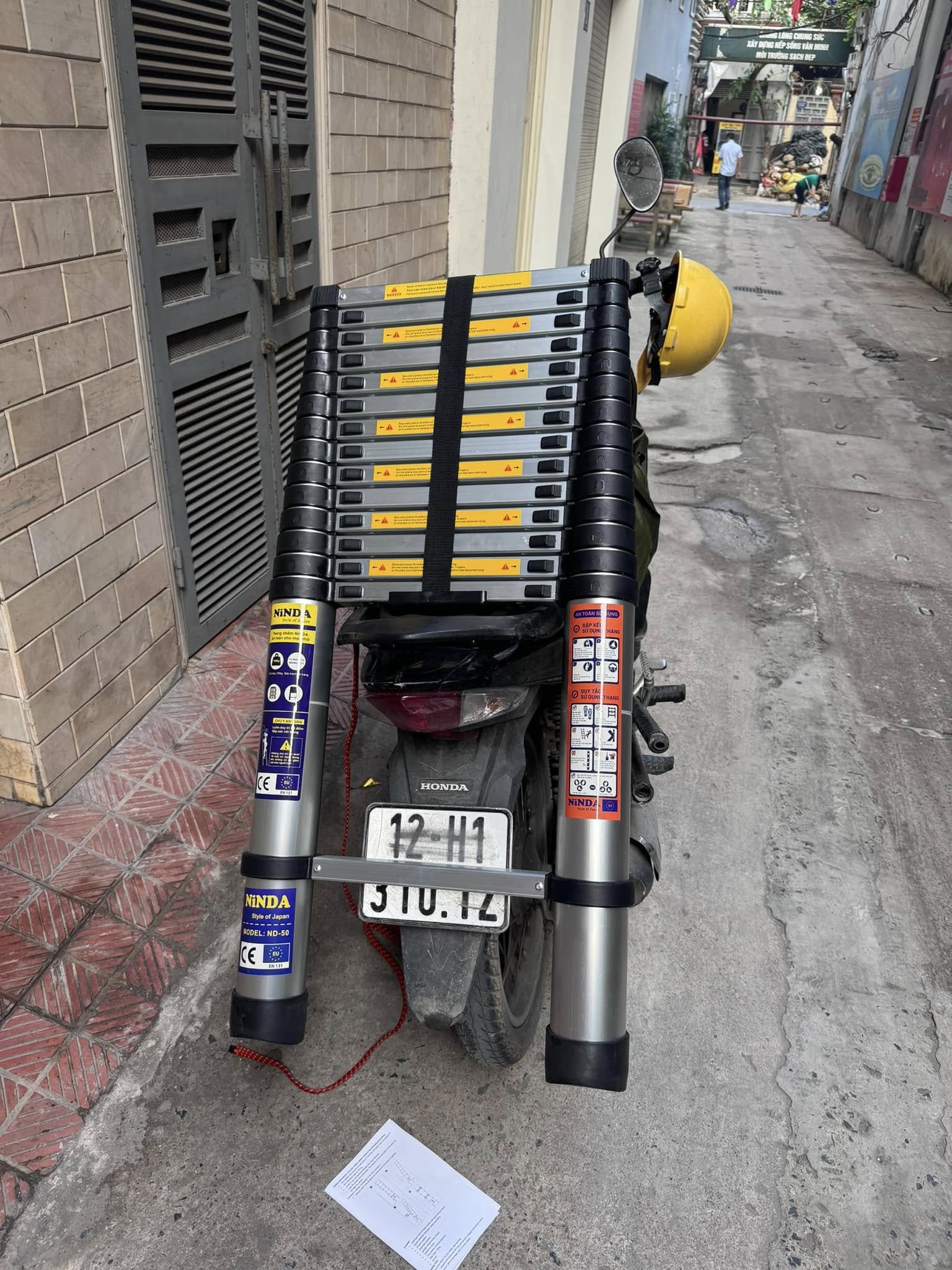 Thang nhôm rút ĐAI ĐEN Ninda ND-5,4m