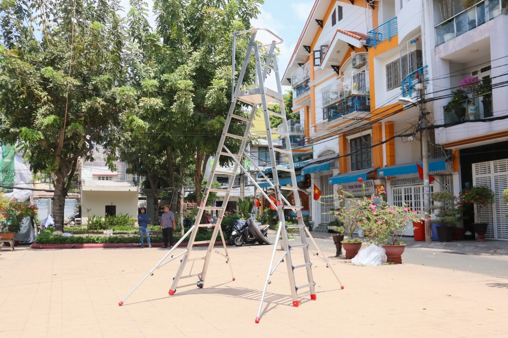 Thang nhôm an toàn Poongsan PSL-18(5+2)