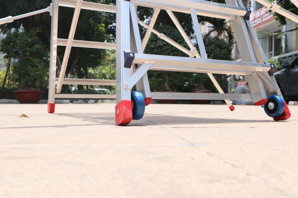 Thang nhôm an toàn Poongsan PSL-24(6+3)