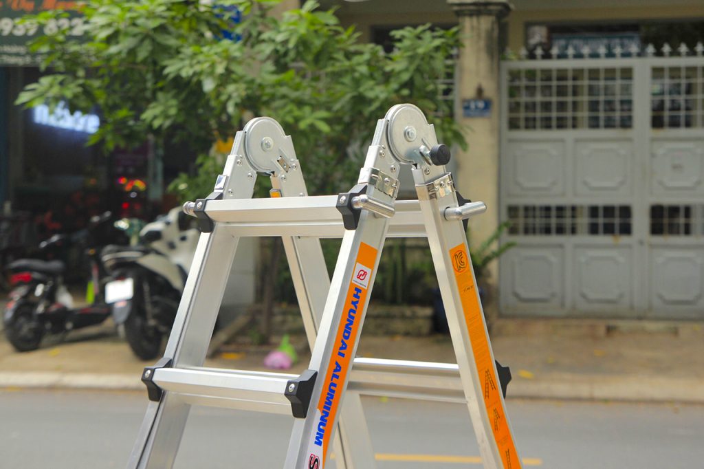 Thang nhôm Hyundai  LS-45