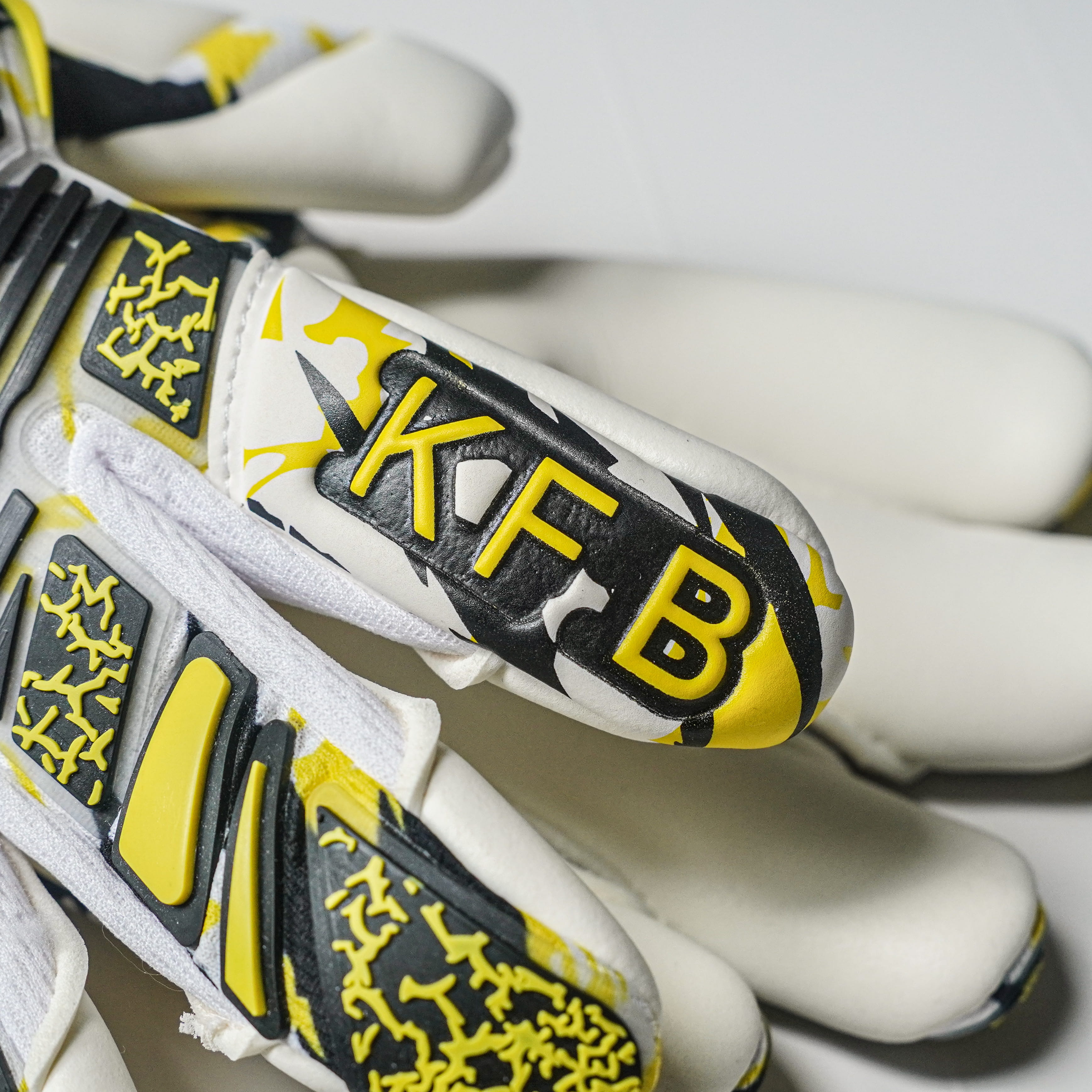 KFB VERTEX 26
