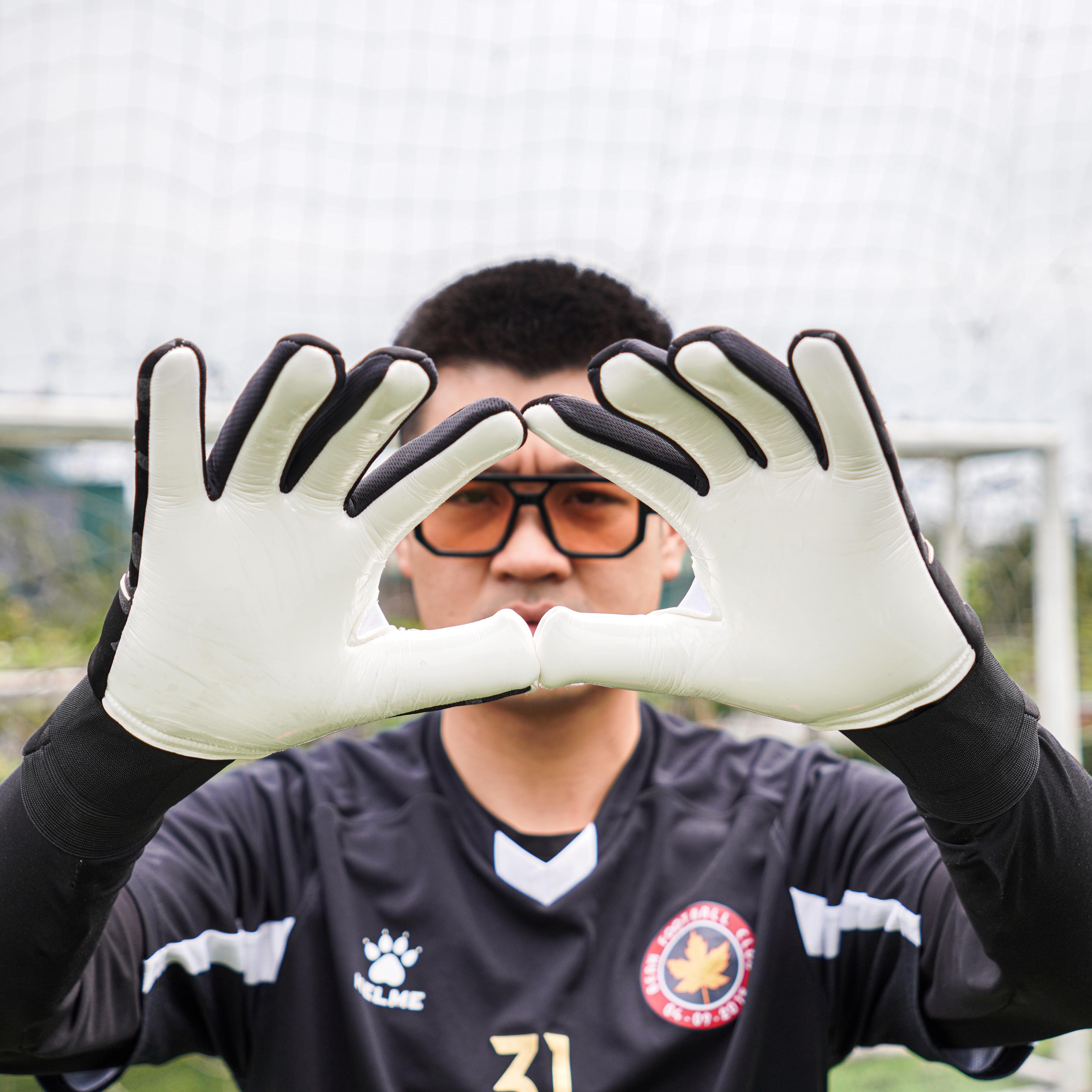 GKVN Trở Lại - mút trắng