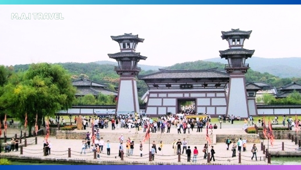Tour Thượng Hải Tết 2025