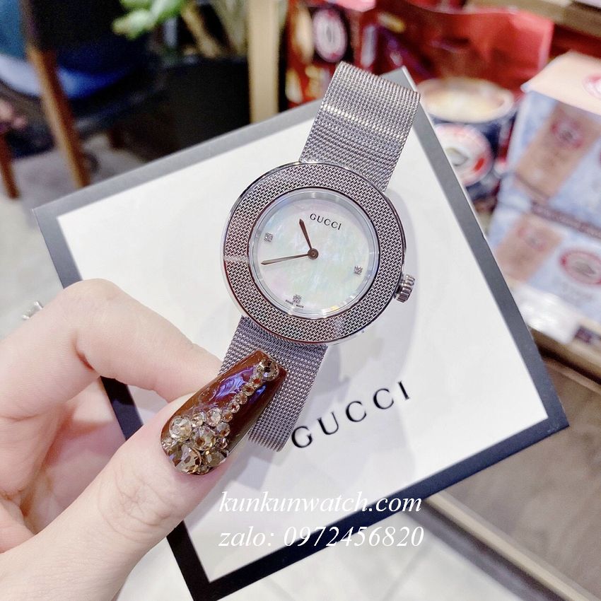 Gucci u store play watch