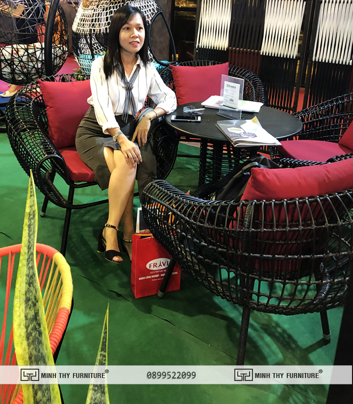 Bàn Ghế Cafe Nhựa Giả Mây