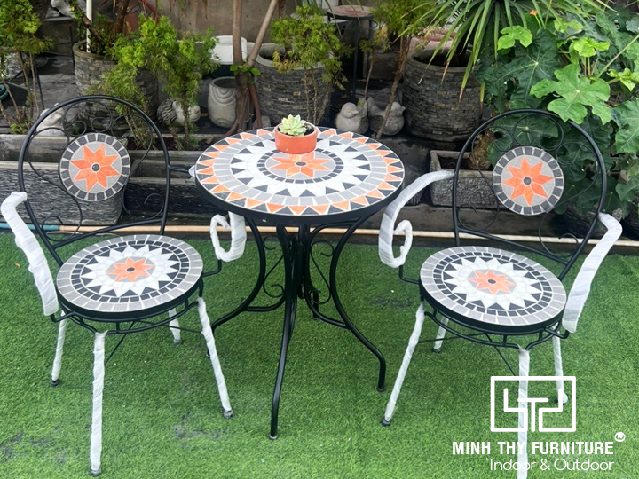Bàn Ghế Cafe Sắt Mosaic Ngoài Trời