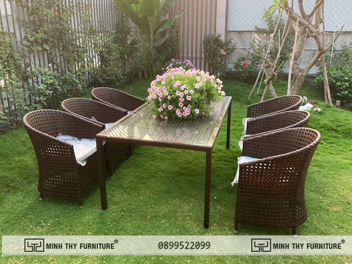 Cách setup sofa mây nhựa cho khu vực sân vườn ngoài trời 10 ban ghe nhua gia may ngoai troi
