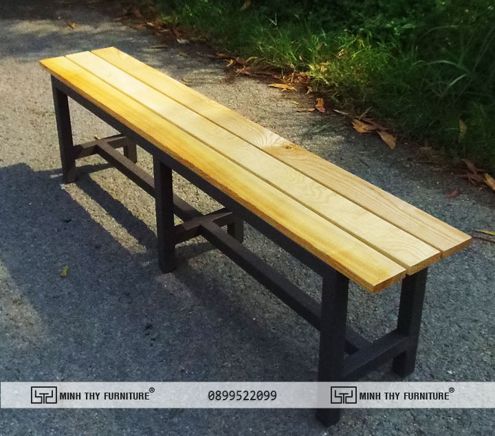 Quy trình sản xuất ghế băng dài khung kim loại, mê ngồi gỗ sồi 2 Ghế băng dài sản xuất tại xưởng Minh Thy