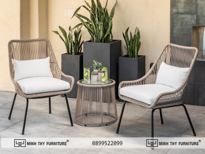 Những mẫu bàn ghế ban công mà bạn không thể bỏ qua. 9 BỘ BÀN GHẾ BAN CÔNG NHỎ ĐẸP MT2010