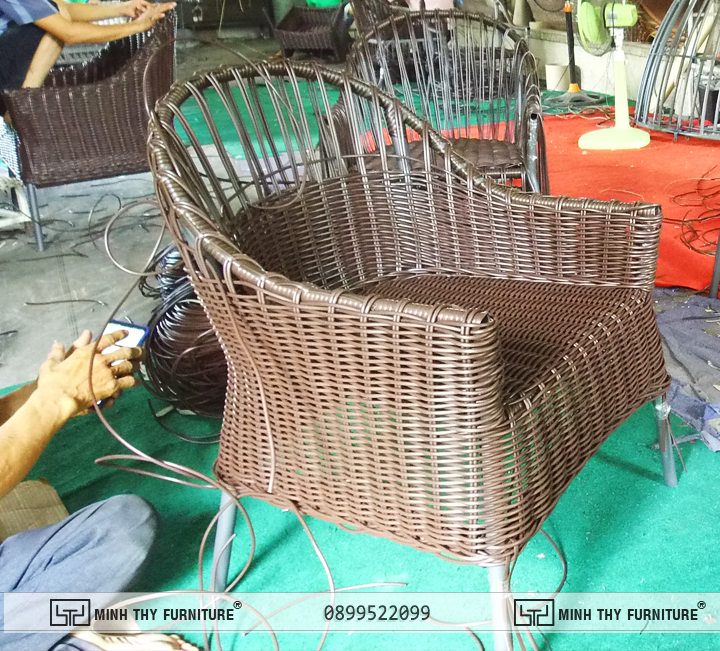 Quy trình sản xuất nội ngoại thất xuất khẩu tại Xưởng Minh Thy 5 dan ghe cafe nhua gia may ngoai troi