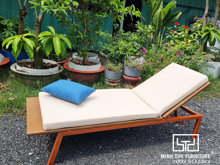 Ghế hồ bơi nhựa giả mây MT4043