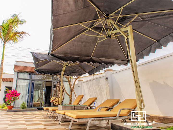 Những mẫu ngoại thất mây nhựa được nhiều dự án lựa chọn 2 Ghế hồ bơi tại Thủy Trúc Villa