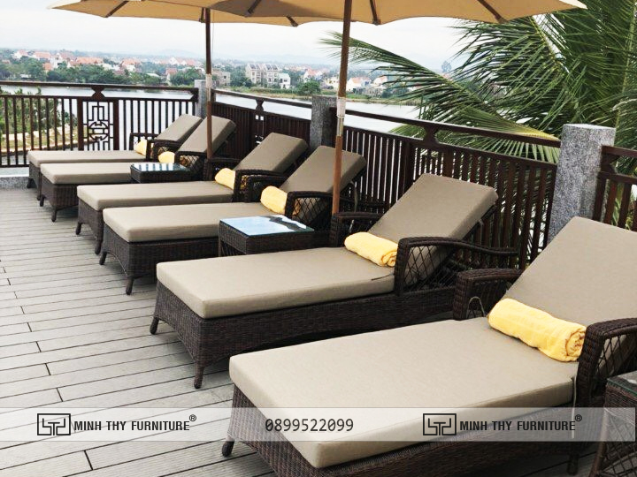 Giường tắm nắng mây nhựa ngoài trời