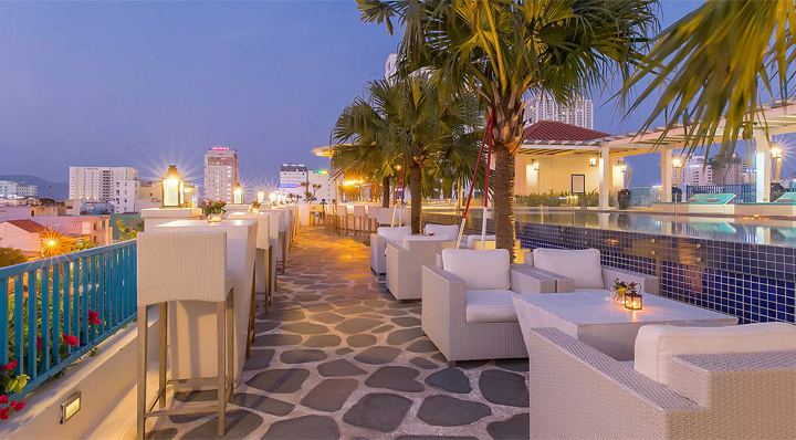 Tít bài: “Thậm chí hạnh phúc gia đình có thể sụp đổ trước khi bạn khởi nghiệp thành công” 3 giam doc noi that minh thy khat vong xay dung tinh hoa noi that viet 4