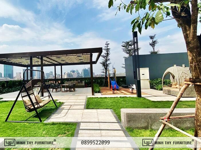 Một số dự án nội ngoại thất mây nhựa tiêu biểu của Minh Thy. 7 Ghế xích đu nhựa giả mây