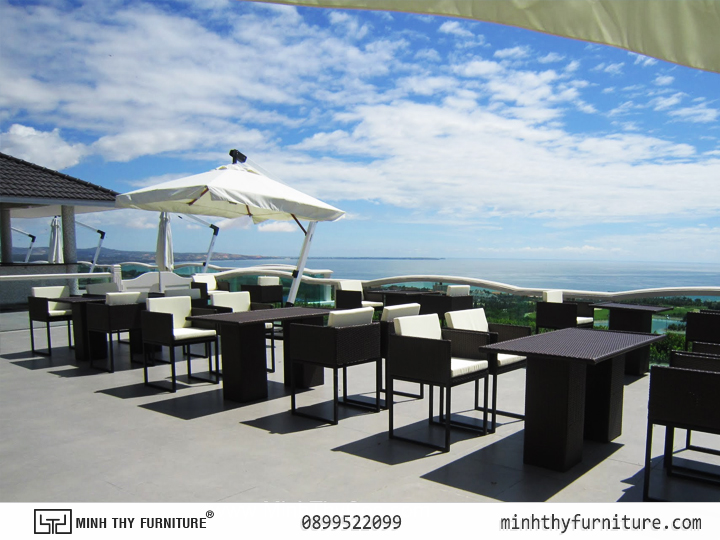 Bàn ghế giả mây minh thy