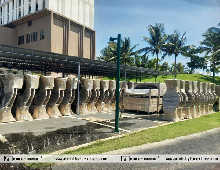 Bàn giao ghế nữ hoang tại dự án