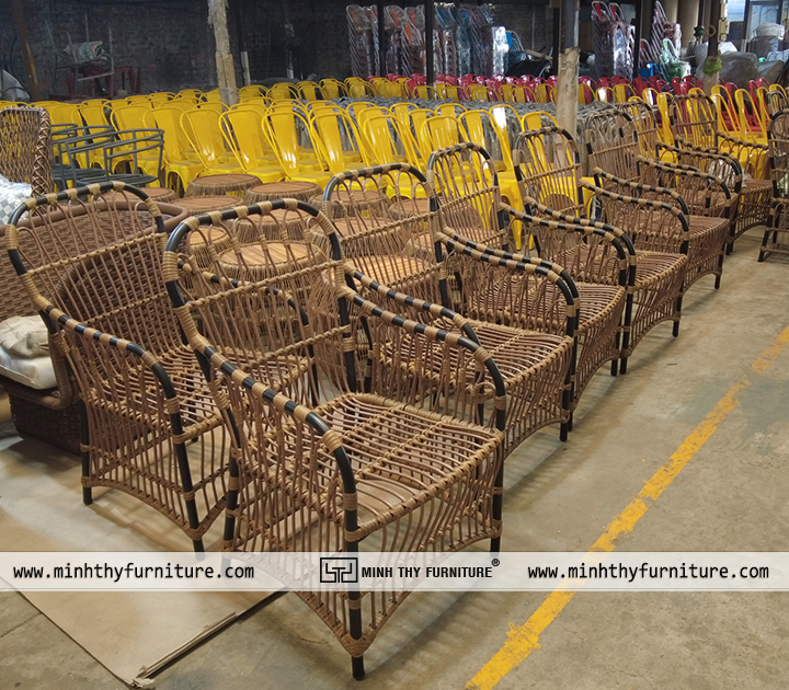 Ghế cafe nhựa giả mây tại xưởng nội thất Minh Thy