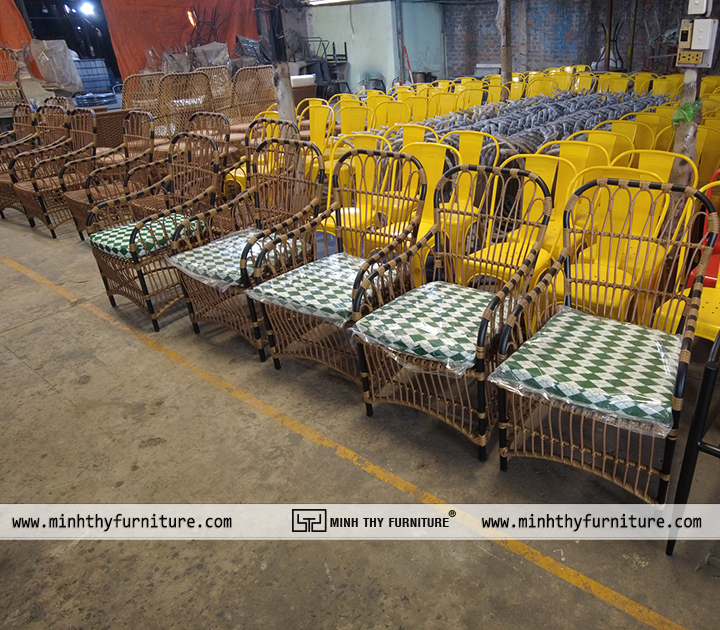Ghế cafe nhựa giả mây tại xưởng nội thất Minh Thy