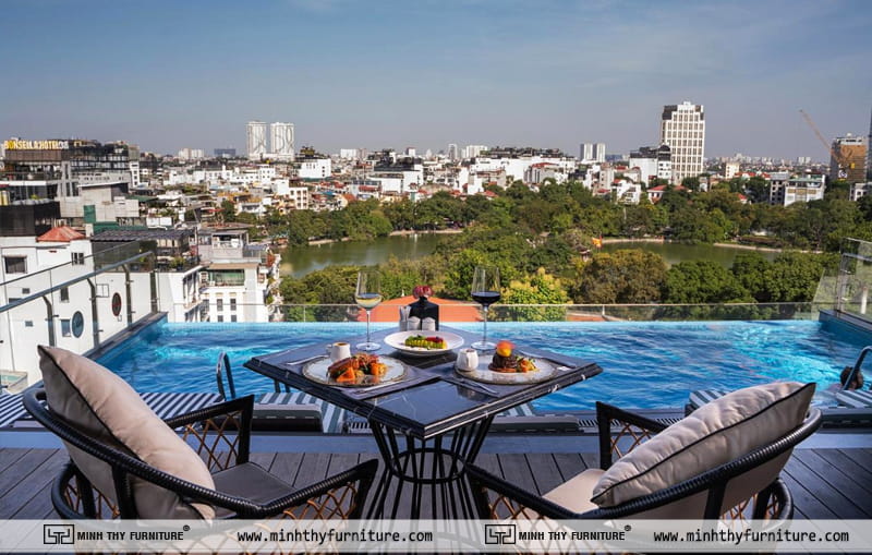 The Oriental Jade Hotel