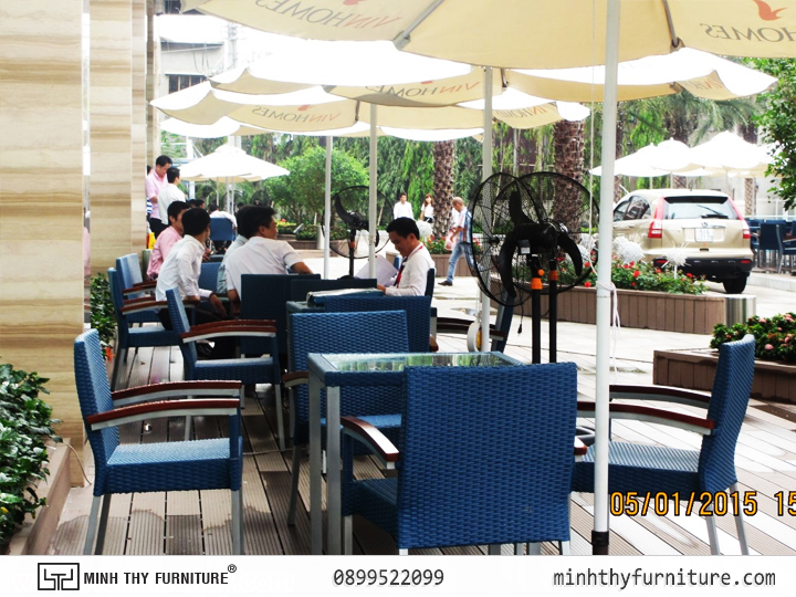 Bàn ghế nhựa giả mây