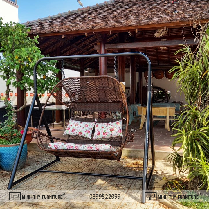Những mẫu bàn ghế ban công mà bạn không thể bỏ qua. 23 GHẾ XÍCH ĐU ĐÔI MT956