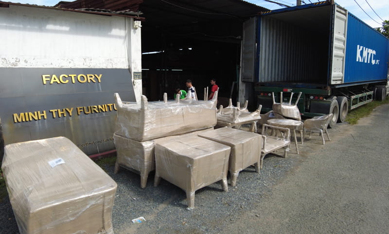 Xưởng sản xuất bàn ghế ngoài trời Minh Thy tại TP.HCM