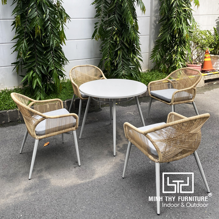 Bàn Ghế Cafe Nhựa Giả Mây MT2054