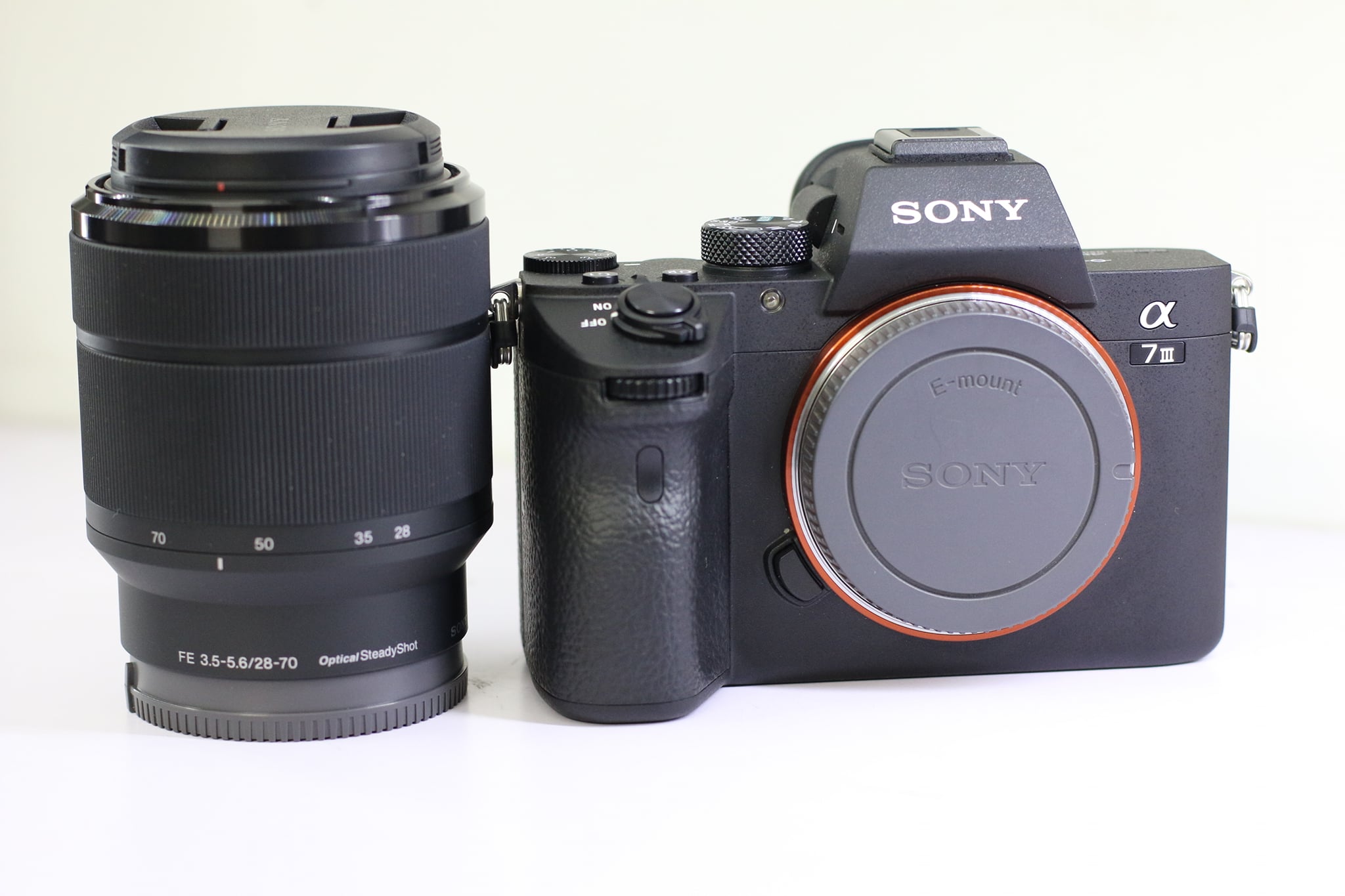 Sony A7 mark III kèm ống 28-70mm