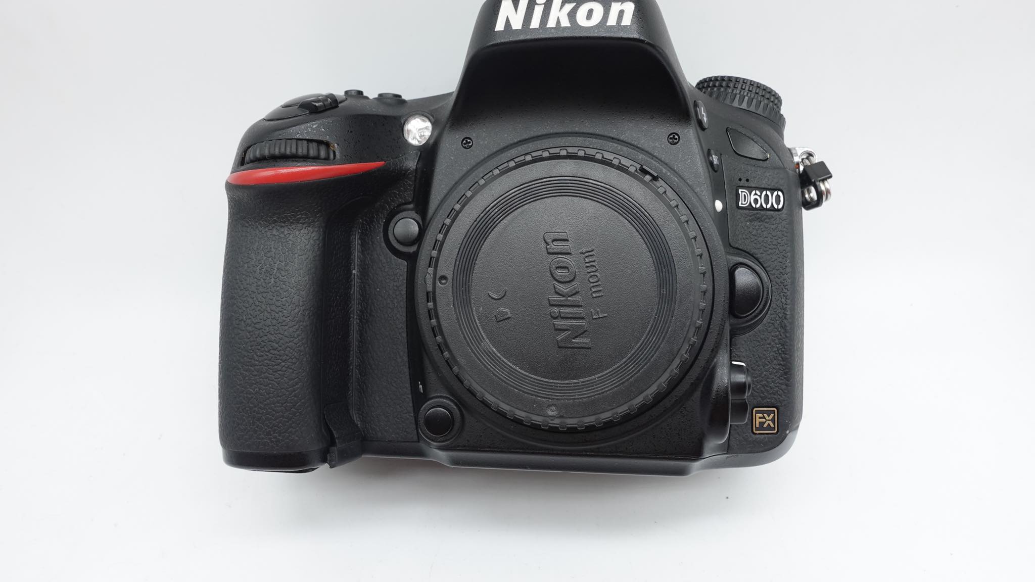 Máy ảnh Nikon D600 (Body), Mới 98%