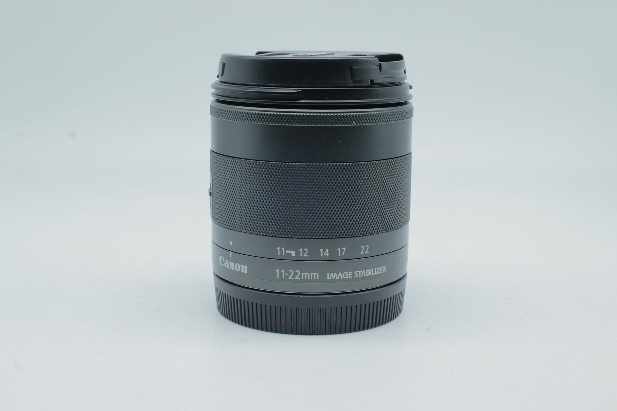 ong-kinh-canon-ef-m11-22mm-f4-5-6-is-stm