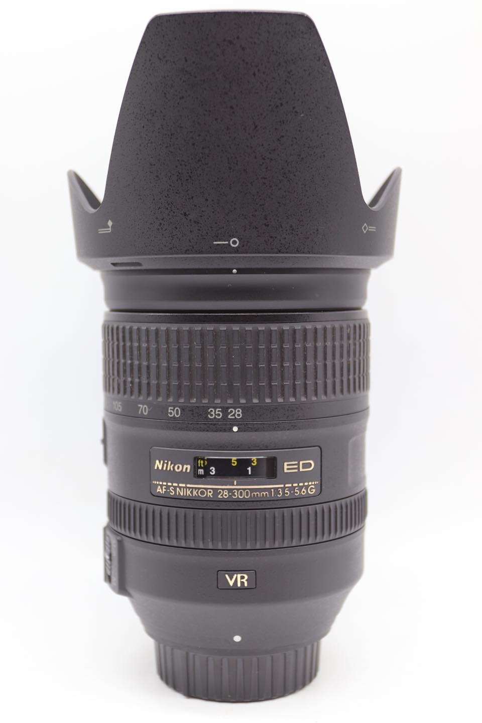 ong-nikon-af-s-nikkor-28-300mm-f-3-5-5-6g-ed-vr