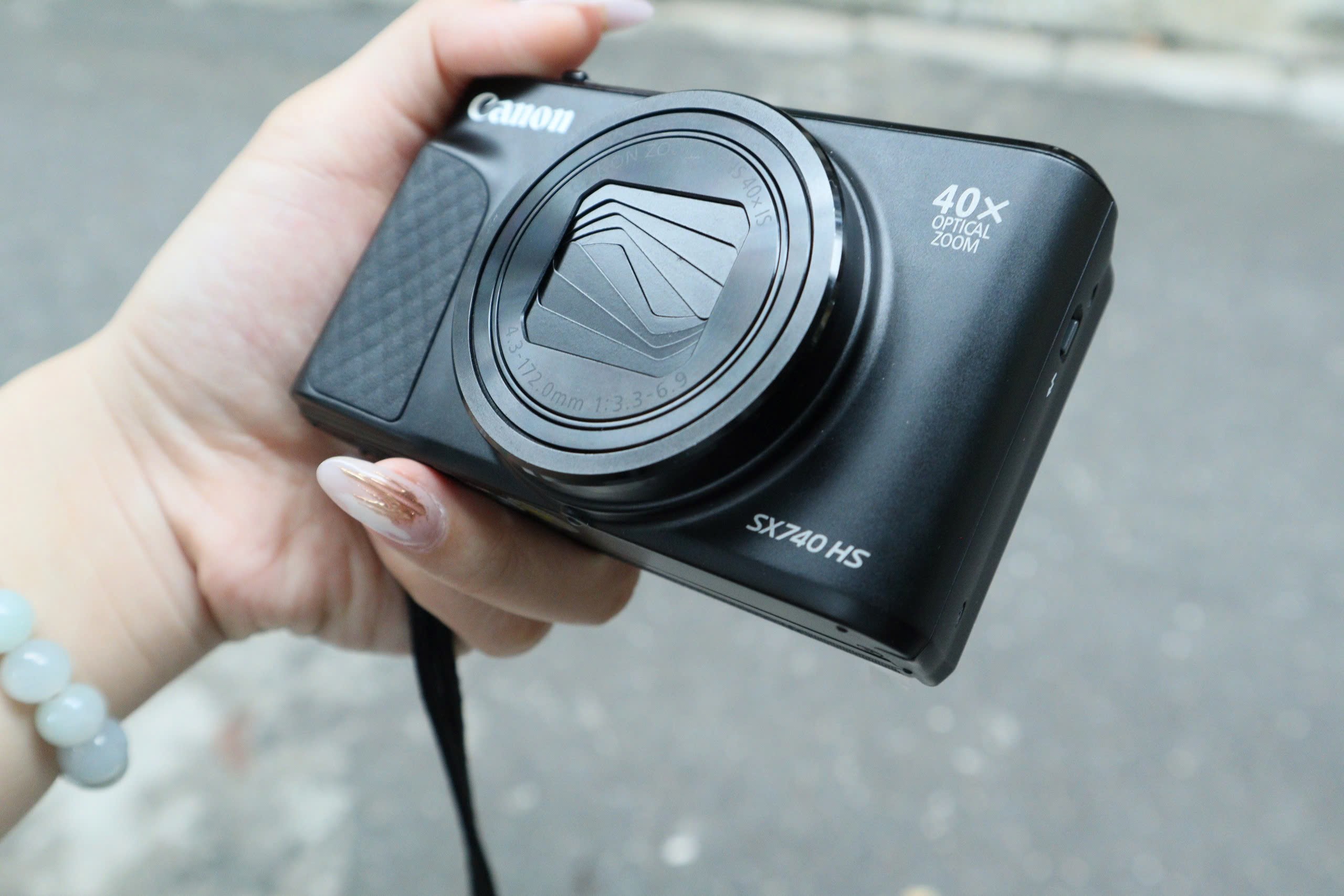 Máy ảnh Canon Powershot SX740 HS/ Đen